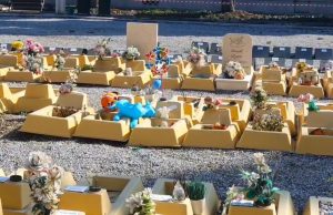 Esumazioni al Vantiniano, assolte le due funzionarie comunali