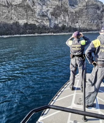 Garda e Iseo, centinaia di controlli e decine di sanzioni