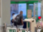 Violenta aggressione al Pam di via Porcellaga