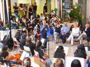 Primo giorno di scuola a Brescia: festa alla Carducci