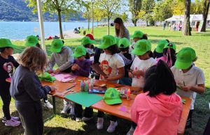 Sarnico, 1.200 studenti al Lido Nettuno per “Fondali Puliti 2025″