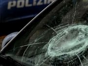 Arrestato il ladro seriale che distruggeva i vetri delle auto a Brescia