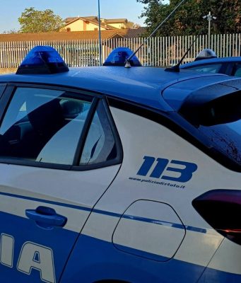 Ruba la borsetta e utilizza la carta di credito. Individuato e denunciato
