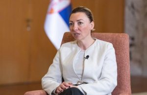 Serbia: ministra, “grandi aspettative” per promuovere emancipazione delle donne all’incontro dei leader mondiali a Pechino