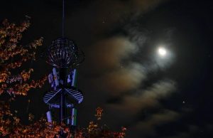 Cina: vista di Giove e della Luna nel cielo dello Heilongjiang