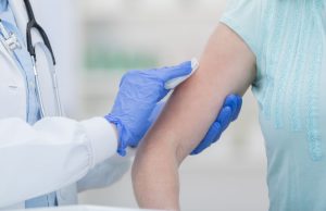 Antinfluenzale: superato il milione in Lombardia, 140.000 a Brescia