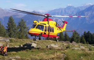 Cade da un albero ad Agnosine: niente da fare per un 80enne