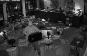 Furto ai Giardini di Dafne, il bistrot sociale di Alborea. Il video