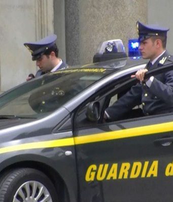 Investimenti truffa: nei guai un finto broker