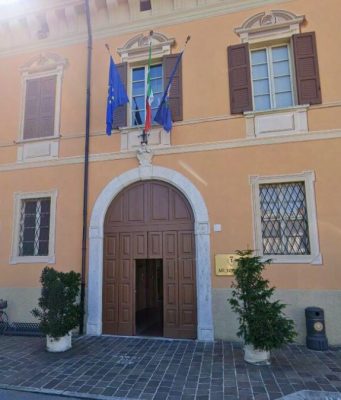 Ruba il computer del Sindaco di Manerbio, denunciato un 56enne