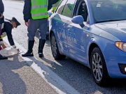 Sirmione, investe un pedone e fugge con l’auto rubata: denunciato