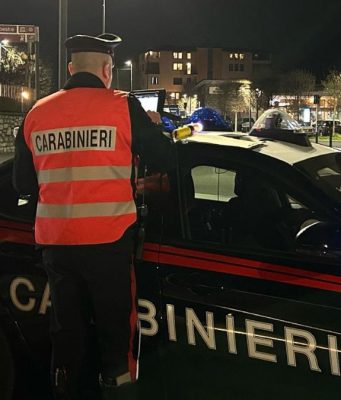 Svaligia una casa e fugge con la bici rubata. Arrestato