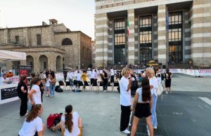 Vittoria in movimento, la piazza torna a vivere con giochi e laboratori