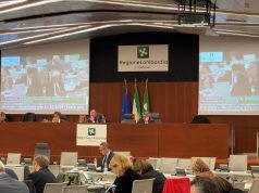 Sanità, bocciata la legge popolare sostenuta dal PD: “Grave errore”