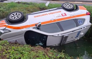 Automedica fuori strada a Orzinuovi: salvo il conducente