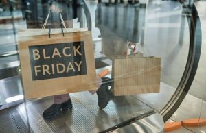 Black Friday: bresciani spendono di più e lo shopping è “multicanale”