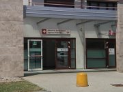 Cade da 10 metri in cava: operaio in arresto cardiaco