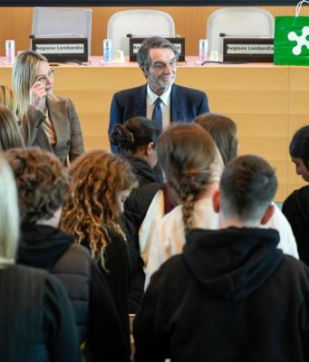 Gli studenti di Berlingo portano le tradizioni dei nonni in Regione