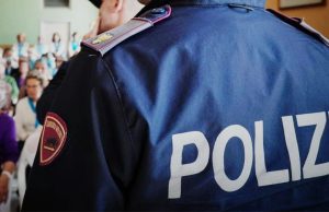 Si finge agente e ruba gioielli per 20mila euro: arrestato 39enne