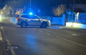 Travagliato, sei ore barricato in casa. Ora in ospedale