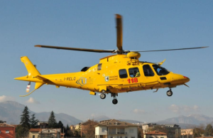 Incidente a Calvagese della Riviera, auto si ribalta: due feriti