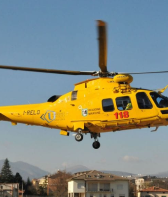 Incidente a Calvagese della Riviera, auto si ribalta: due feriti