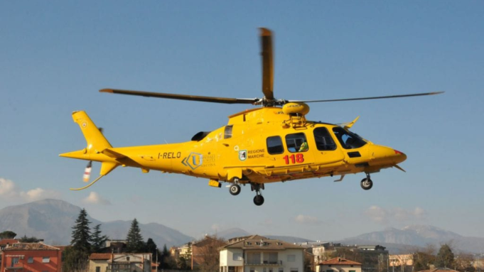 Incidente a Calvagese della Riviera, auto si ribalta due feriti