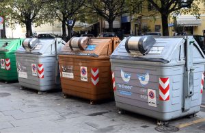 Rifiuti, Brescia Attiva: “Così costi elevati e miglioramenti modesti”