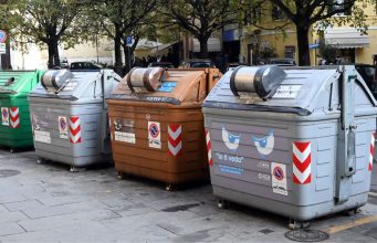 Rifiuti, Brescia Attiva: “Così costi elevati e miglioramenti modesti”