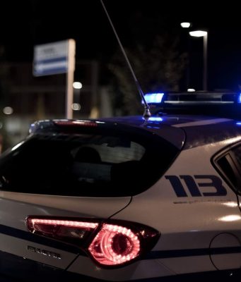 Ruba superalcolici all’Ipercoop: arrestata 50enne con precedenti