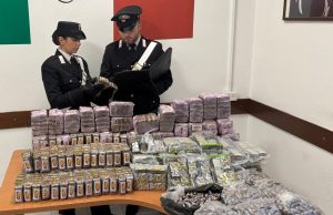 Maxi sequestro di hashish, 29enne arrestato con 100 kg di droga