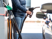 Accise, dal 1° gennaio gasolio più caro: quanto costerà un pieno