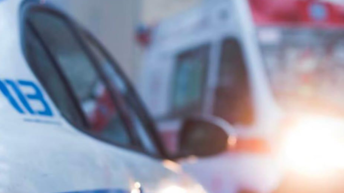 Aggredì i passanti con una cintura arrestato in pronto soccorso