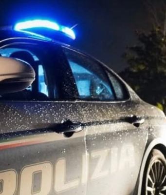 Vittime accerchiate, picchiate e rapinate: arrestata una baby gang
