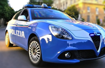 Fuggono al controllo: fermati con droga e documenti irregolari