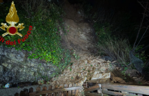 Frana nella notte a Sarezzo: evacuate 15 persone