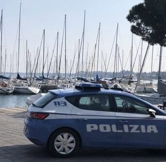 Droga e bilancini nascosti in casa: condannato a oltre tre anni