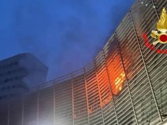 Incendio al Palazzo Futura di via Triumplina, 49enne in ospedale