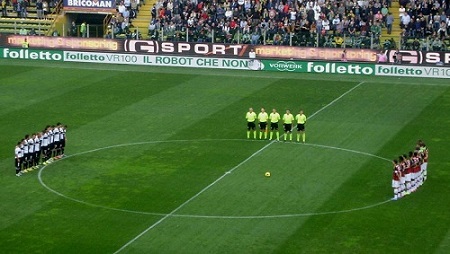 minuto di silenzio sui campi da gioco