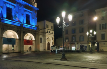 21,8 tonnellate di rifiuti dopo la fiera: Brescia ripulita in una notte