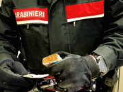 Detenzione di droga e resistenza a pubblico ufficiale: arrestato