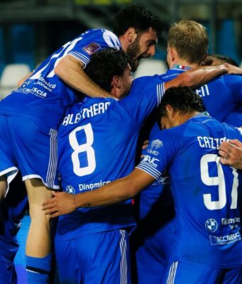 Tris del Brescia alla Virtus Verona: doppietta di Crespi