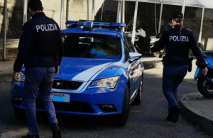 “Venite a vedere cosa vi faccio pezzi di m…”. E lo arrestano