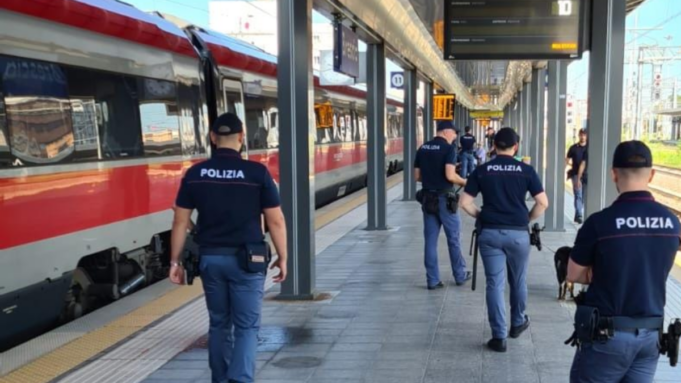 Polizia stazione