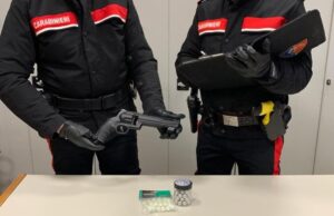 Troppo insistente, e le spara (con pistola ad aria compressa)