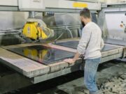 Brescia, mai così tanti occupati: 563 mila lavoratori. Record storico