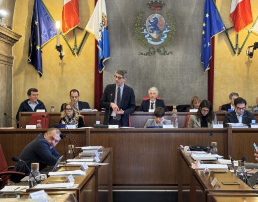 Pallacanestro Brescia, il centro destra attacca la Giunta Castelletti