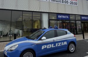 Tenta il furto e aggredisce la vigilanza: arrestato 31enne bresciano