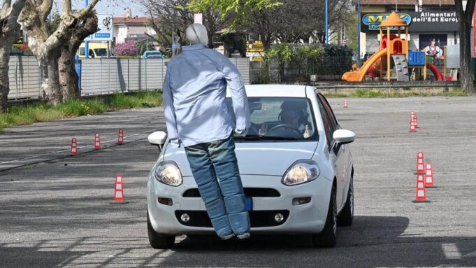 Guida connesso il percorso che educa i giovani alla sicurezza