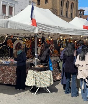 Ultime ore del “week end francese” in piazza Vittoria